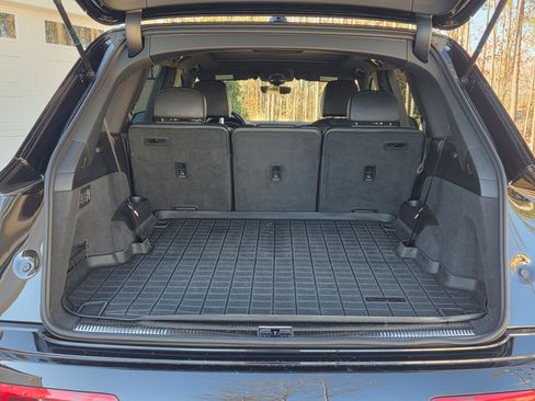 Used 2017 Audi Q7 3.0T Premium Plus w/ Premium Plus Package image 17