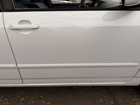 Used 2005 Toyota Corolla CE image 8