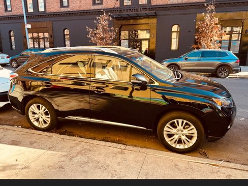 Used 2011 Lexus RX 450h 450h Sport Utility 4D w/ Premium Pkg image 2