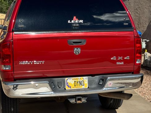 Used 2006 Dodge Ram 2500 Truck SLT w/ Quad Cab Big Horn Value Group image 2