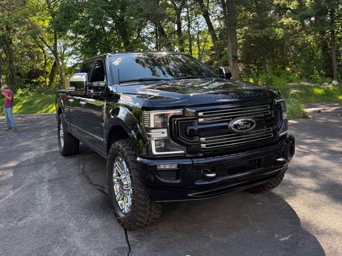 Used 2022 Ford F250 Limited w/ Snow Plow Prep Package AWD/4WD image 14