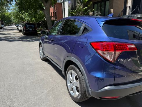 Used 2016 Honda HR-V EX image 10