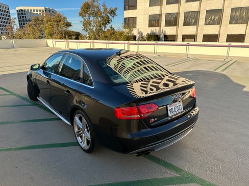 Used 2011 Audi S4 Prestige image 8