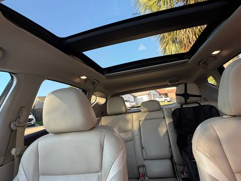 Used 2017 Nissan Murano Platinum w/ Platinum Technology Package image 13