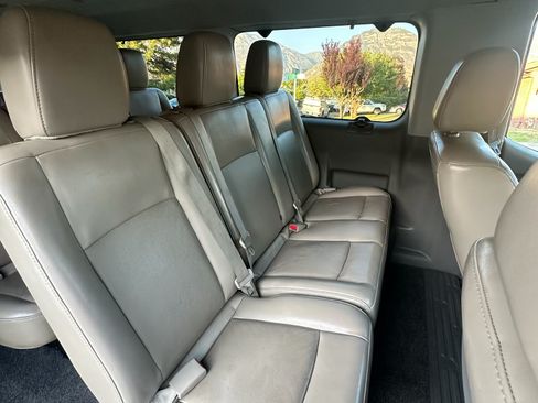 Used 2013 Nissan NV 3500 SL w/ Technology Pkg RWD image 14