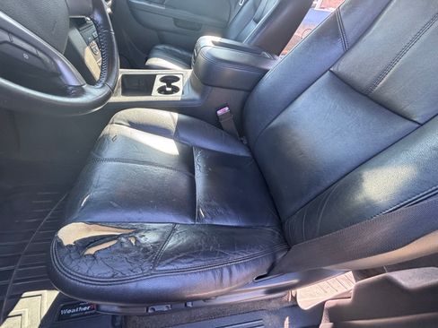 Used 2014 Chevrolet Suburban LT w/ Suspension Package, Off-Road image 9