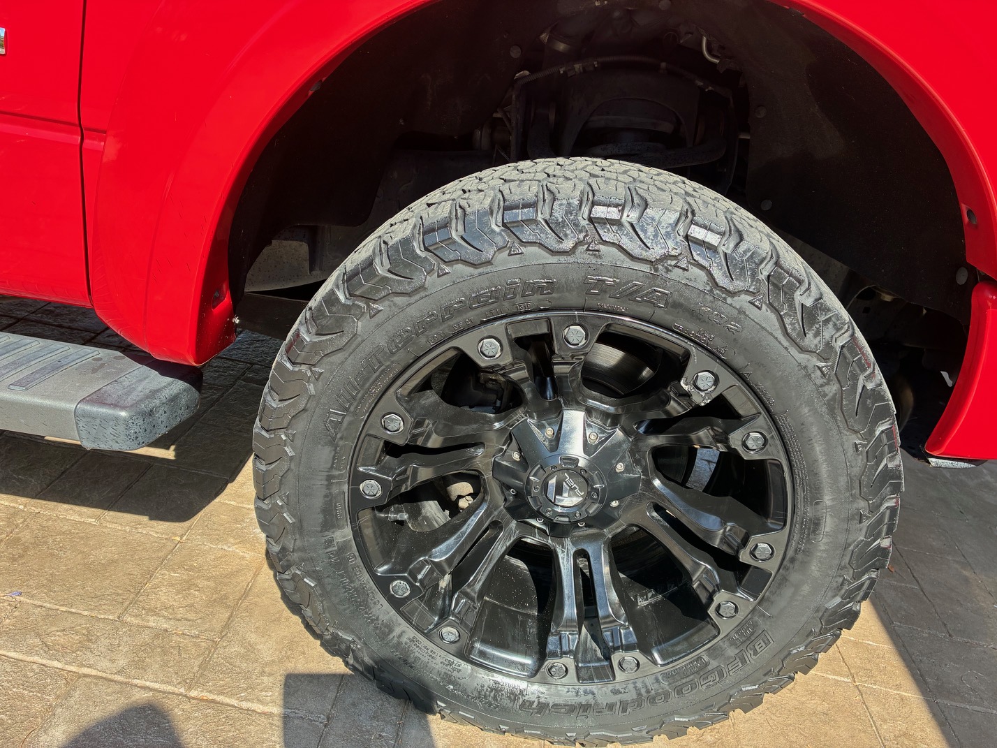 Used 2014 Ford F150 FX4 w/ Equipment Group 402A Luxury AWD/4WD image 10