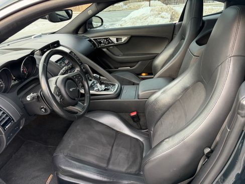 Used 2016 Jaguar F-TYPE Coupe 2D image 11