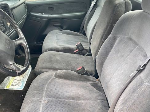 Used 1999 Chevrolet Silverado 2500 LS w/ Snow Plow Prep Pkg image 18