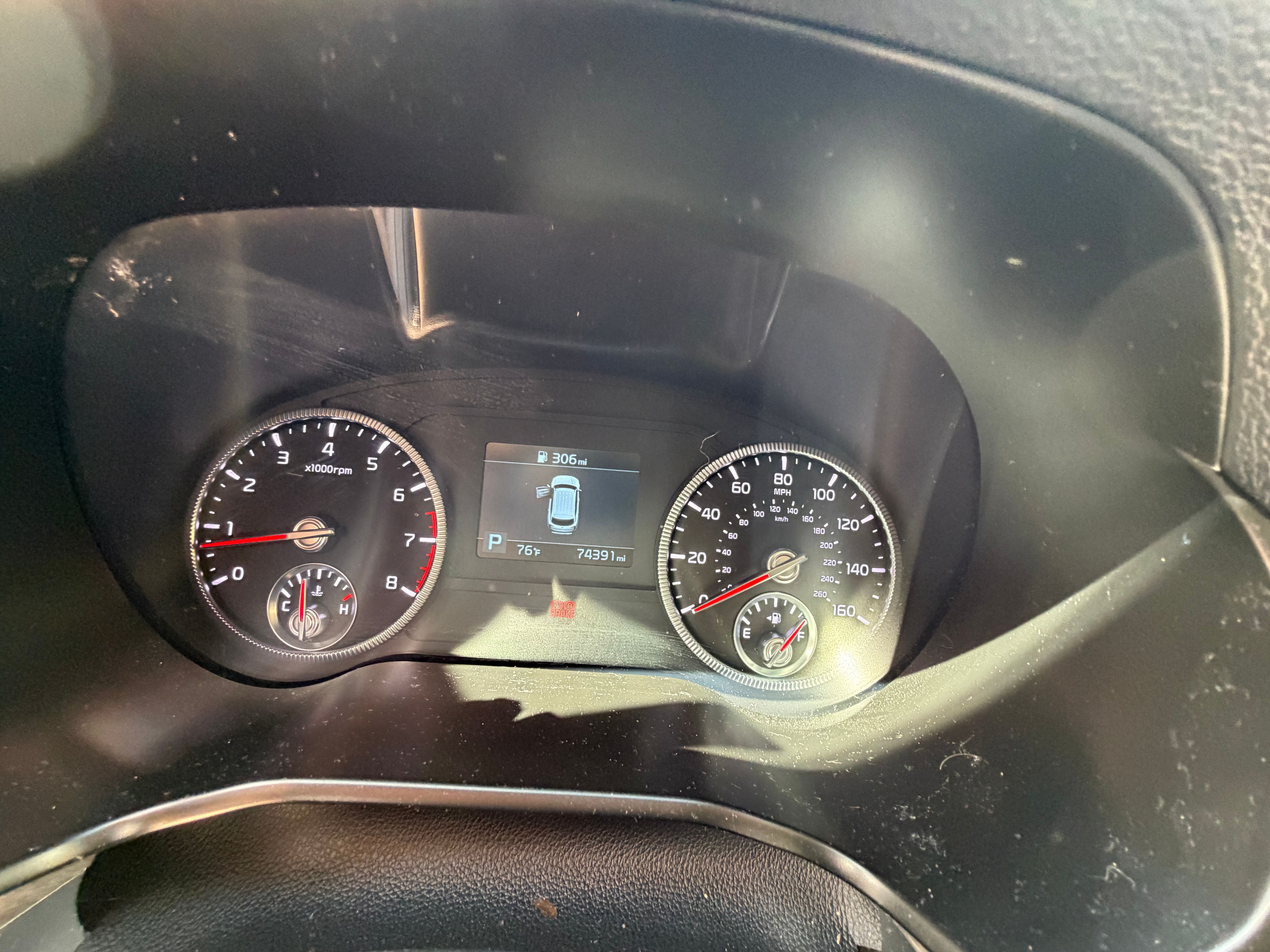 Used 2020 Kia Telluride EX AWD/4WD image 6