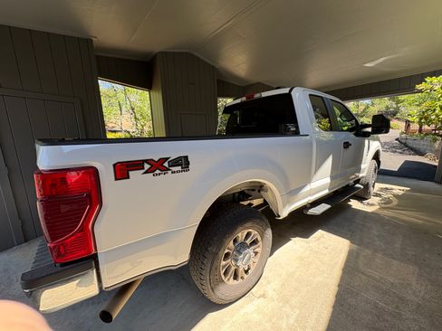Used 2021 Ford F350 XL w/ STX Appearance Package AWD/4WD image 5