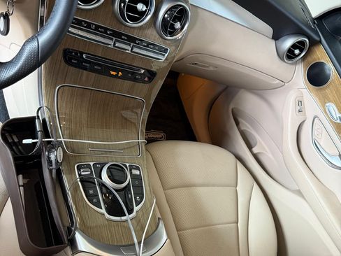 Used 2018 Mercedes-Benz GLC 300 image 17