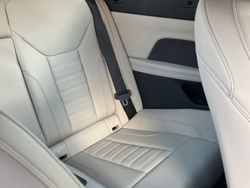 Used 2022 BMW 430i xDrive 430i xDrive Convertible 2D w/ Premium Package image 11