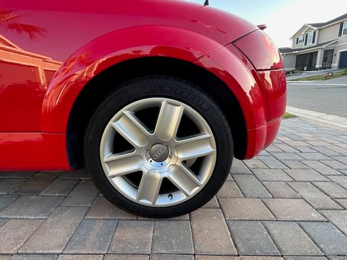 Used 2004 Audi TT 1.8T image 12