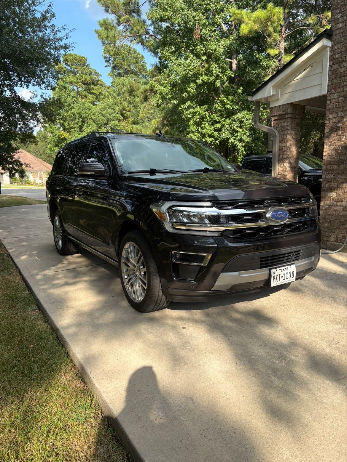 Used 2024 Ford Expedition Limited RWD image 12