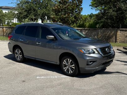 Used 2018 Nissan Pathfinder SL