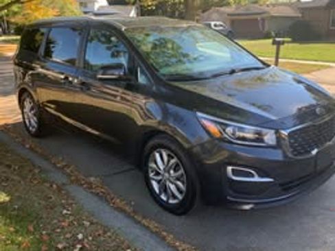 Used 2020 Kia Sedona EX image 10