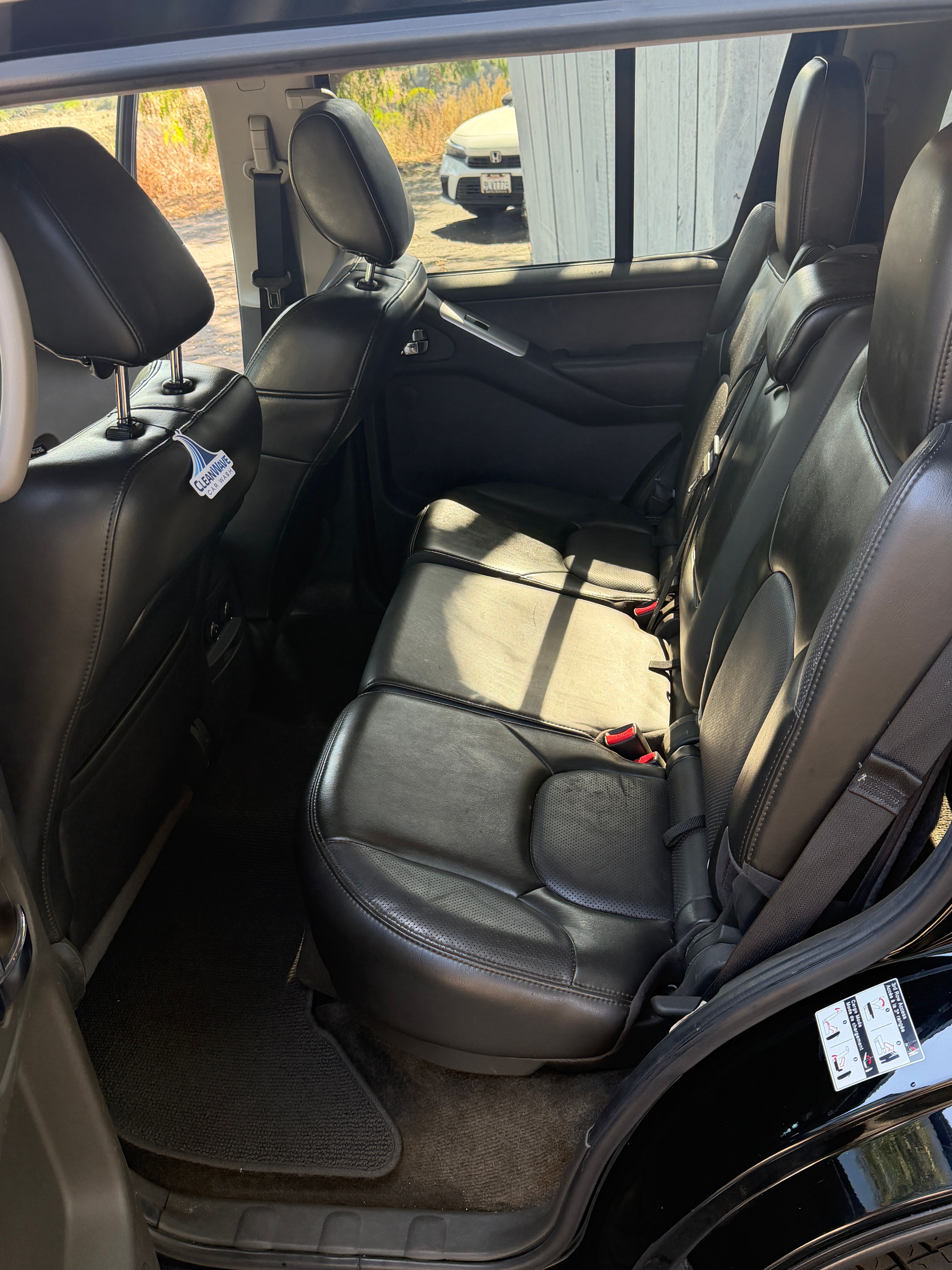 Used 2012 Nissan Pathfinder Silver RWD image 27