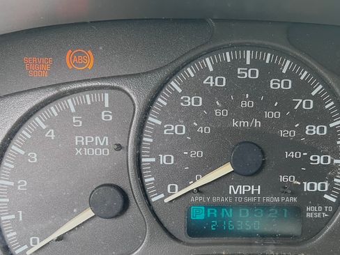 Used 2002 GMC Sierra 1500 2WD Extended Cab image 12