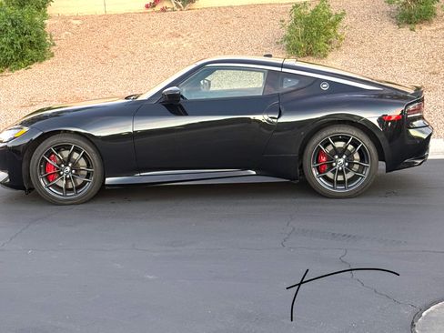 Used 2023 Nissan Z Performance w/ Floor Mat Package (L93) image 1