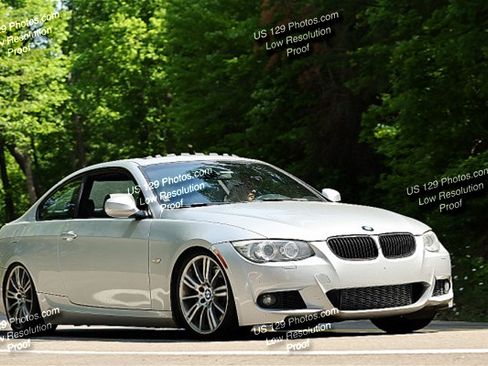 Used 2011 BMW 335i Coupe RWD image 8