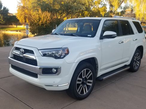 Used 2015 Toyota 4Runner Limited image 1