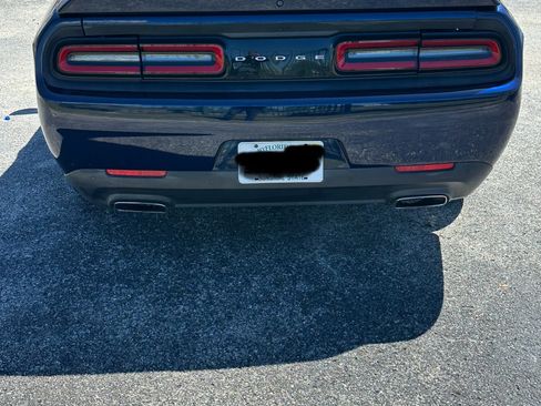 Used 2015 Dodge Challenger SXT Plus w/ Sound Group II image 11