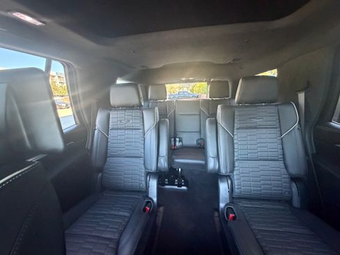 Used 2025 Cadillac Escalade Sport Platinum AWD/4WD image 29