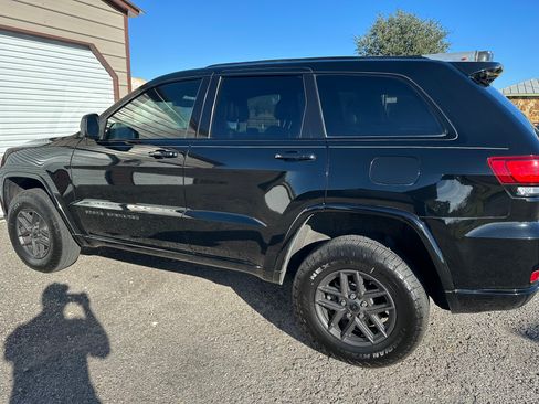 Used 2018 Jeep Grand Cherokee Altitude image 1