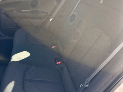 Used 2018 Kia Optima LX image 5