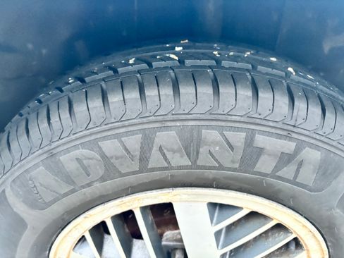 Used 1992 Pontiac Grand Am SE image 12