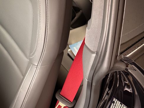 Used 2024 Porsche 911 Carrera S image 9