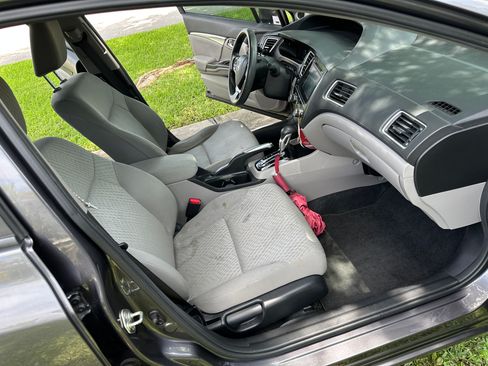 Used 2015 Honda Civic EX image 10