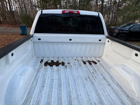 Used 2019 Chevrolet Silverado 1500 Custom w/ LPO, Essentials Package RWD image 9