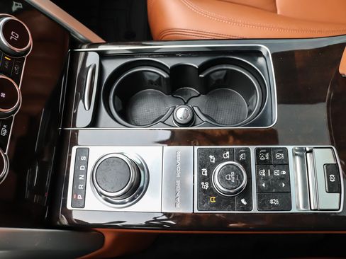 Used 2014 Land Rover Range Rover Long Wheelbase Autobiography image 22
