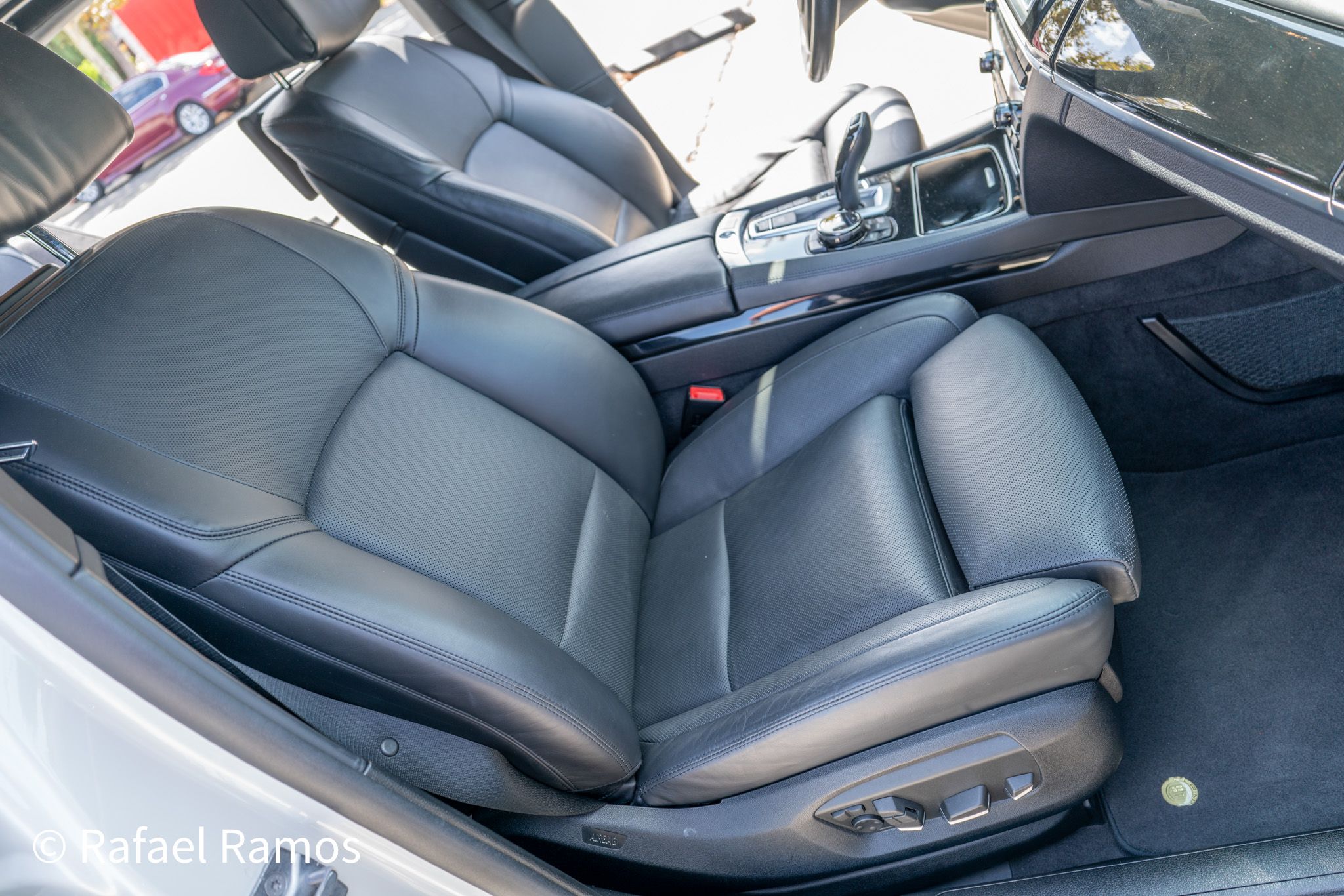 Used 2014 BMW ALPINA B7 xDrive LWB AWD/4WD image 20