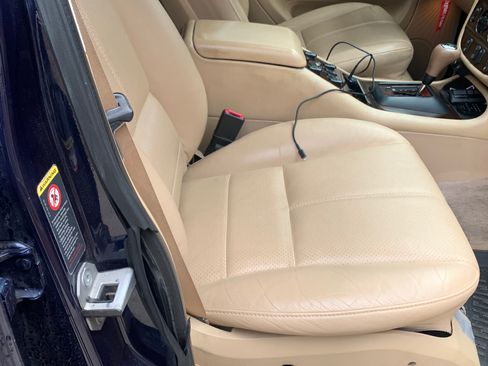 Used 2001 Mercedes-Benz ML 320 4MATIC image 6