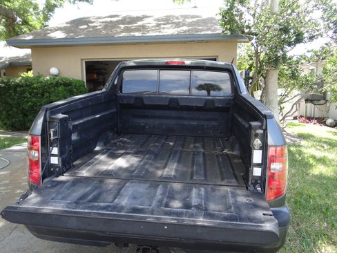 Used 2010 Honda Ridgeline RTL image 6