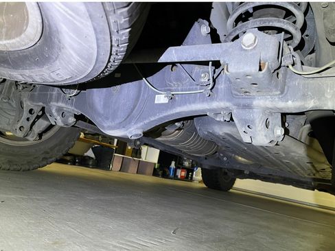 Used 2011 Toyota Land Cruiser image 11