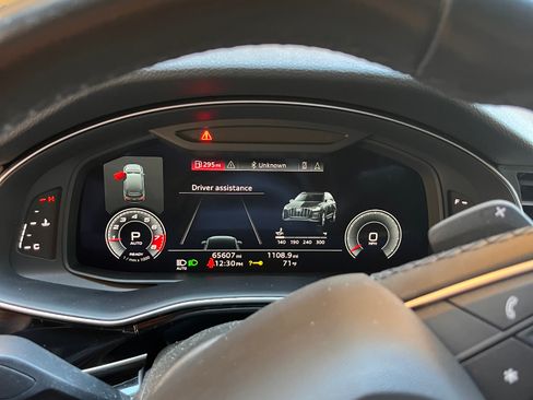 Used 2021 Audi Q7 2.0T Premium Plus w/ Premium Plus Package image 9