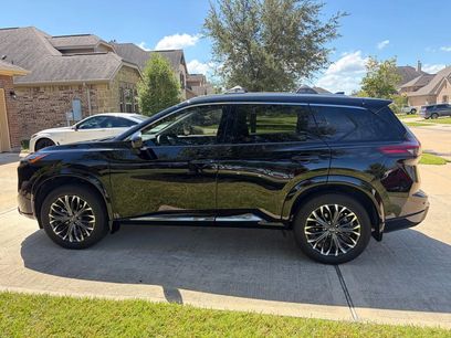 Used 2025 Nissan Rogue Platinum