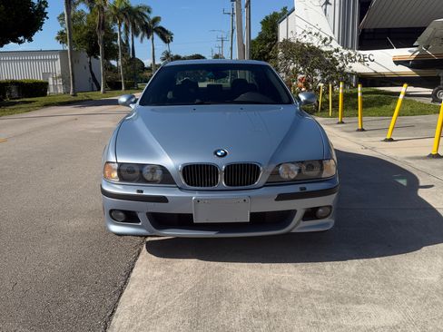 Used 2000 BMW M5 RWD image 5