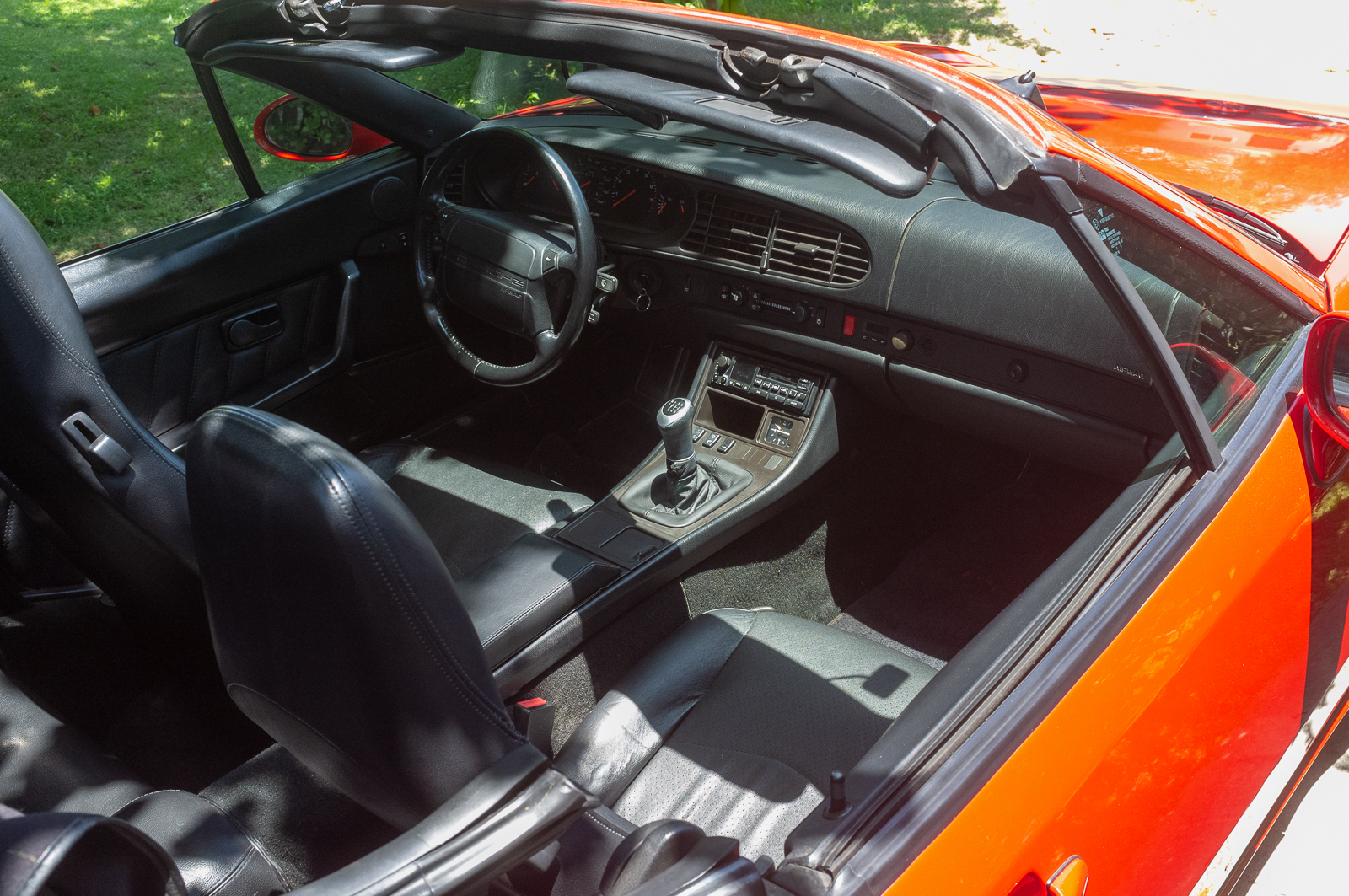 Used 1995 Porsche 968 Cabriolet RWD image 31