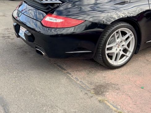 Used 2011 Porsche 911 Carrera image 8