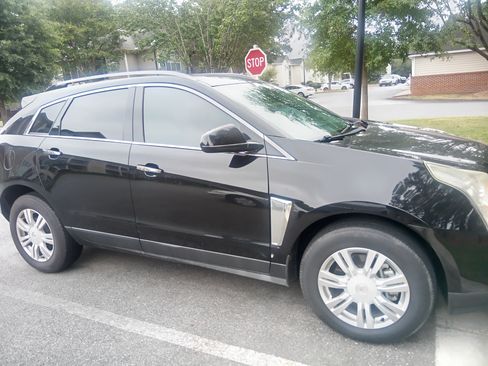 Used 2015 Cadillac SRX Luxury image 14