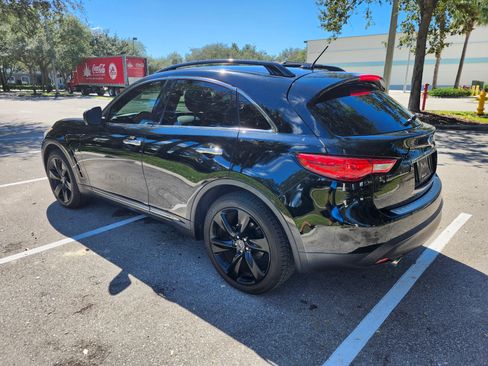 Used 2017 INFINITI QX70 3.7 w/ Premium Package image 1