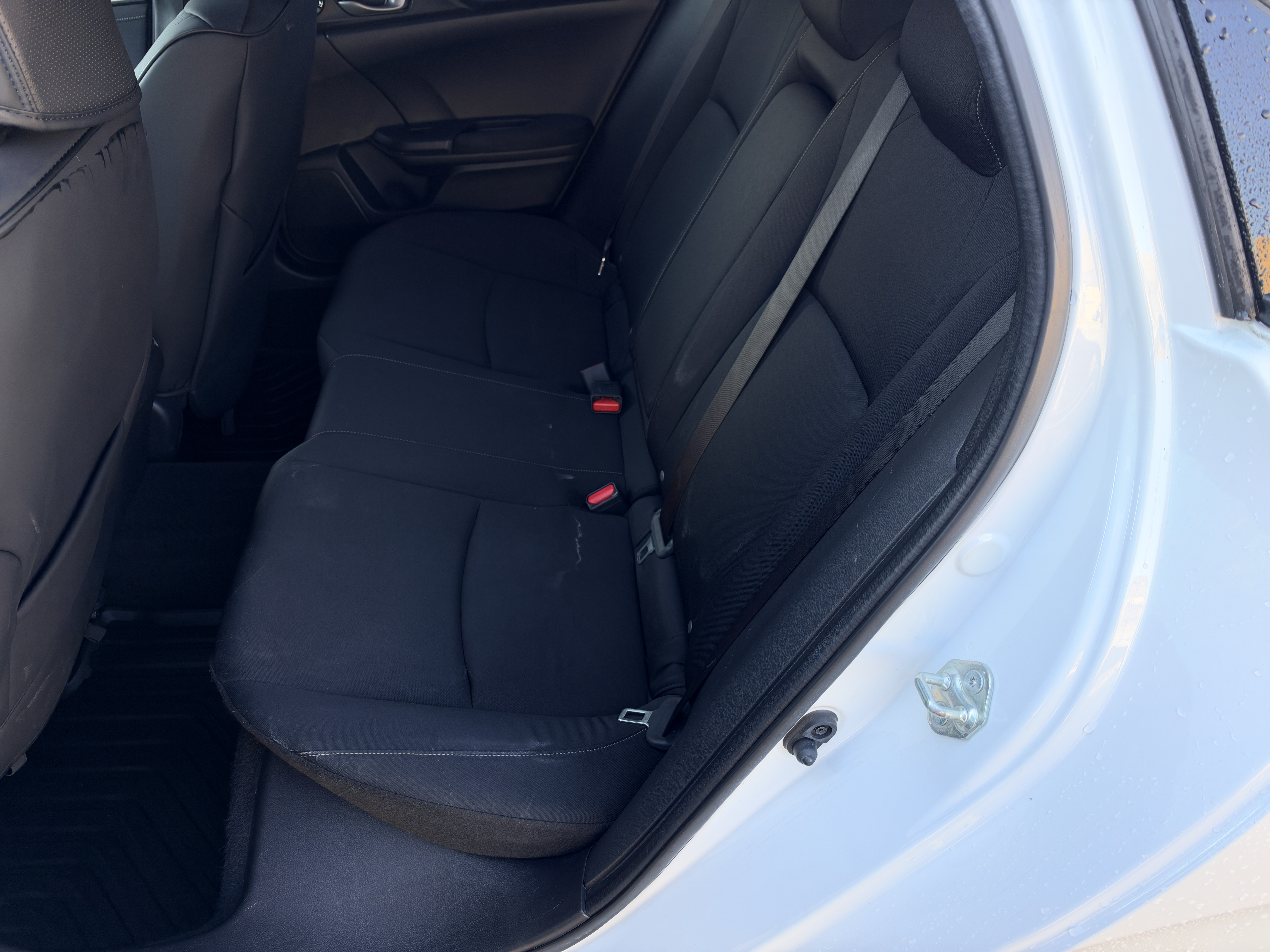 Used 2019 Honda Civic EX image 13