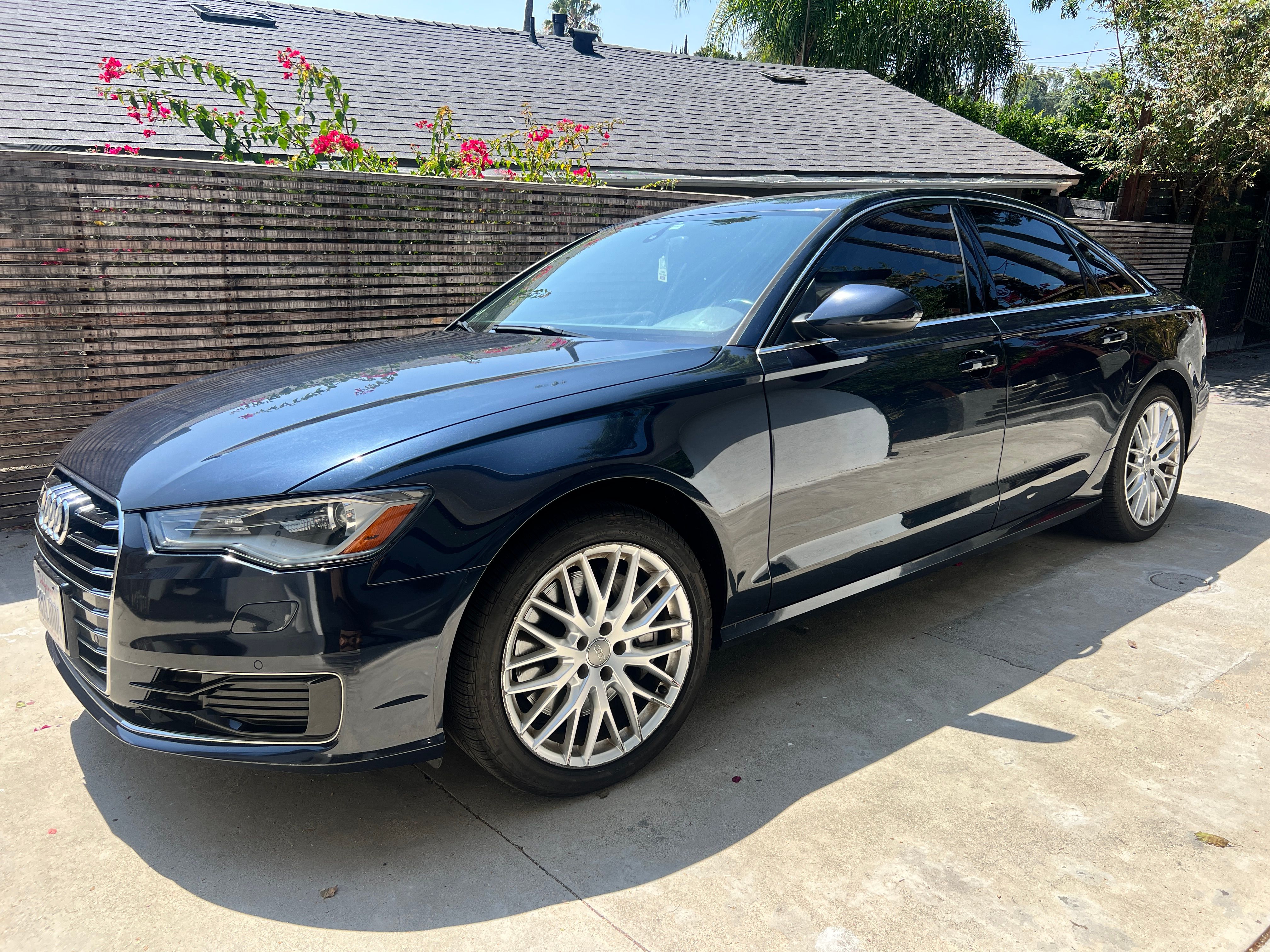 Used 2016 Audi A6 2.0T Premium w/ Technology Package FWD image 4