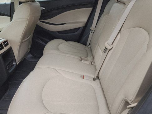 Used 2020 Buick Envision Preferred image 18