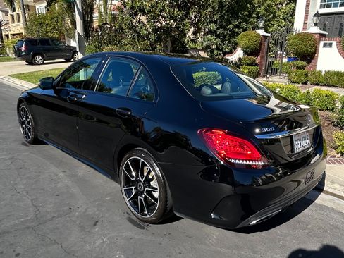 Used 2019 Mercedes-Benz C 300 Sedan image 6